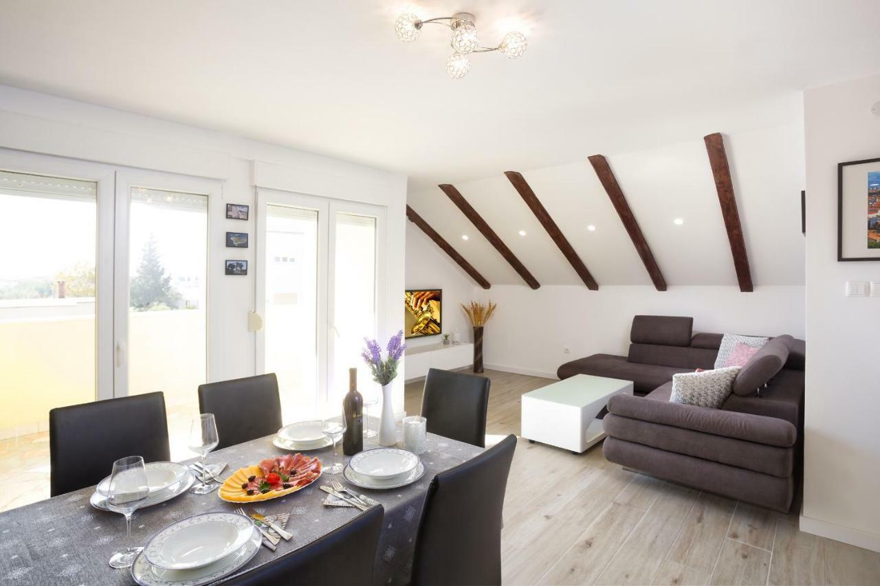 Nena Apartment Split Bagian luar foto