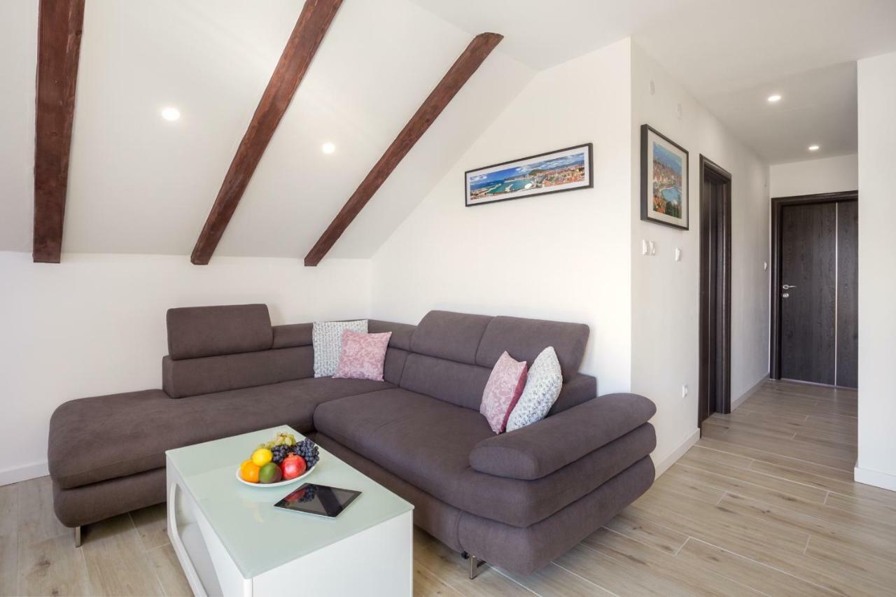Nena Apartment Split Bagian luar foto