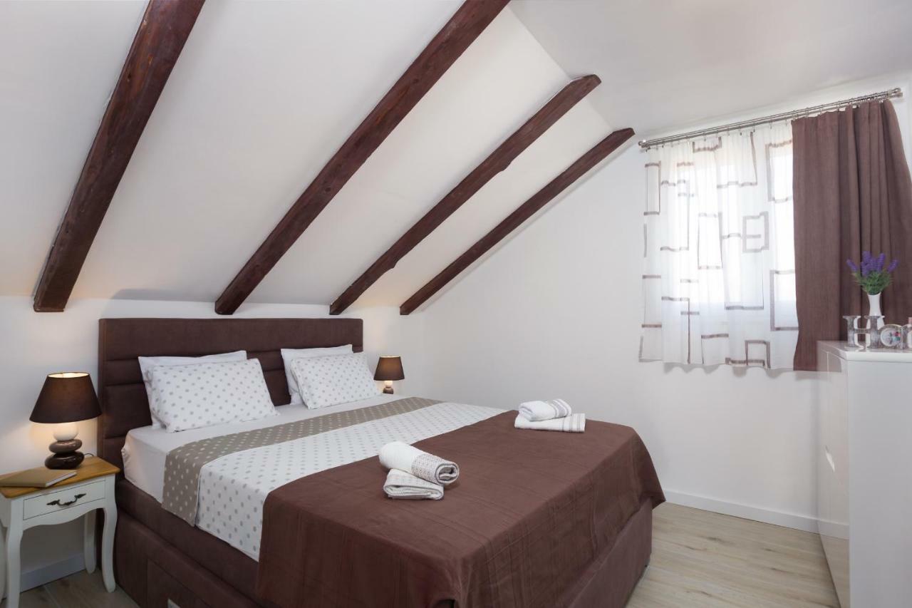 Nena Apartment Split Bagian luar foto